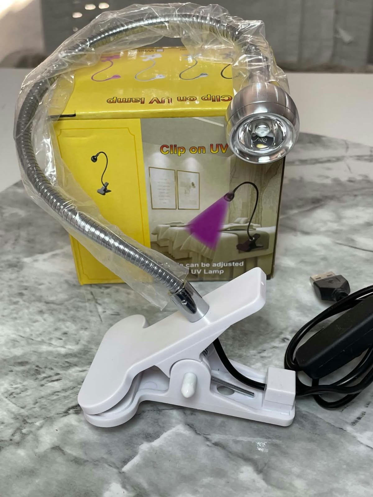 Clip-On UV Nail Curing Lamp